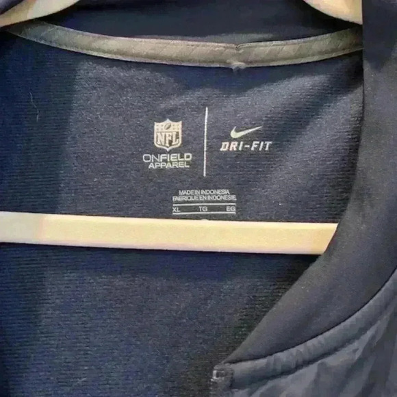 Broncos Navy Windbreaker Jacket - Picture 2 of 3